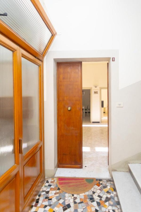 Casa Bettina, Firenze Apartment ภายนอก รูปภาพ